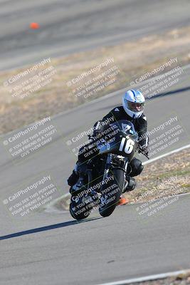 media/Feb-05-2023-Classic Track Day (Sun) [[c35aca4a42]]/Group 3/session 4 turn 4/